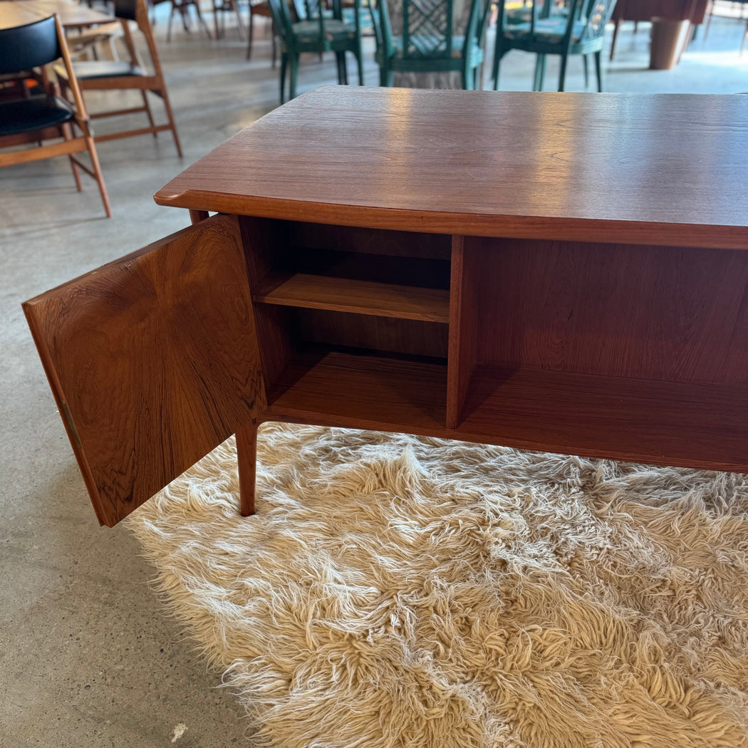 Svend Aage Madsen Teak Desk