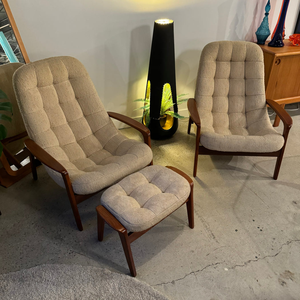 R. Huber Scoop Chair + Ottoman