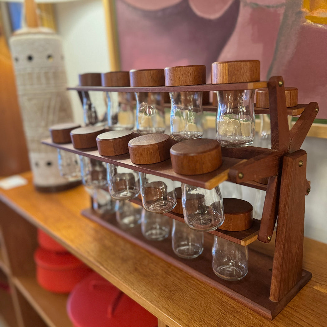 SALE • Digsmed 25 Jar Spice Rack