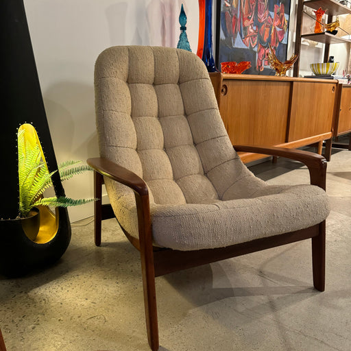 R. Huber Scoop Chair