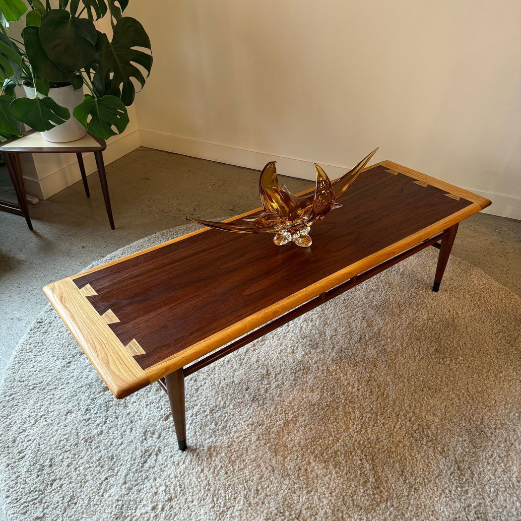 Lane Acclaim Coffee Table