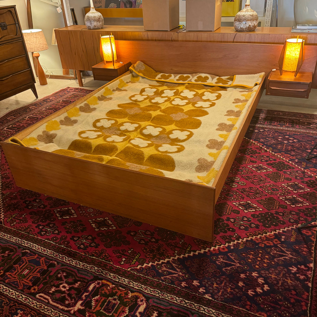 Teak Queen Bed