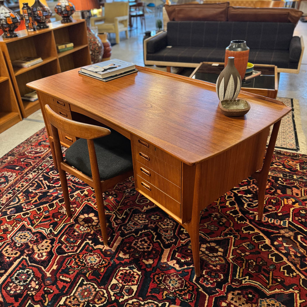 Svend Aage Madsen Teak Desk